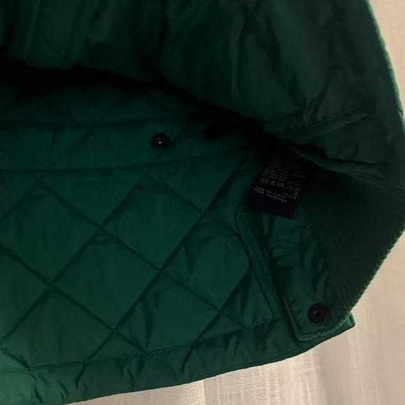 Ralph Lauren | Kelly Green Quilted Vest with Embroidered Crest Suede - Picture 7 of 7